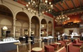 KVS Foyer
